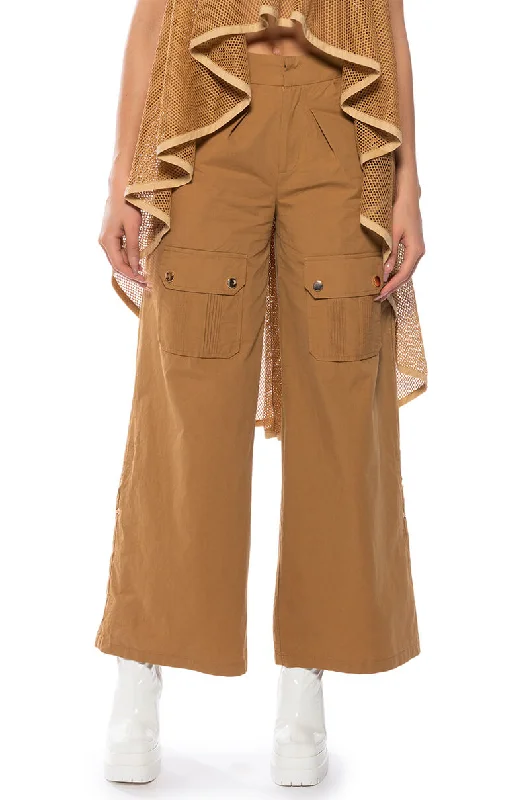 CARGO CHIC WIDE LEG PANTS