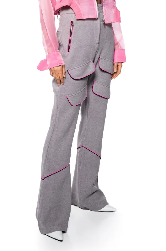 PINK FRIDAY KNIT FLARE TROUSER