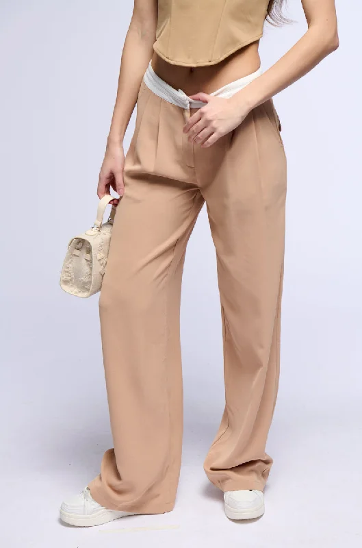 THAT GIRL CONTRAST WAIST TROUSER IN TAUPE