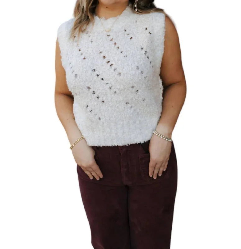 Textured Sweater Vest In Ecru