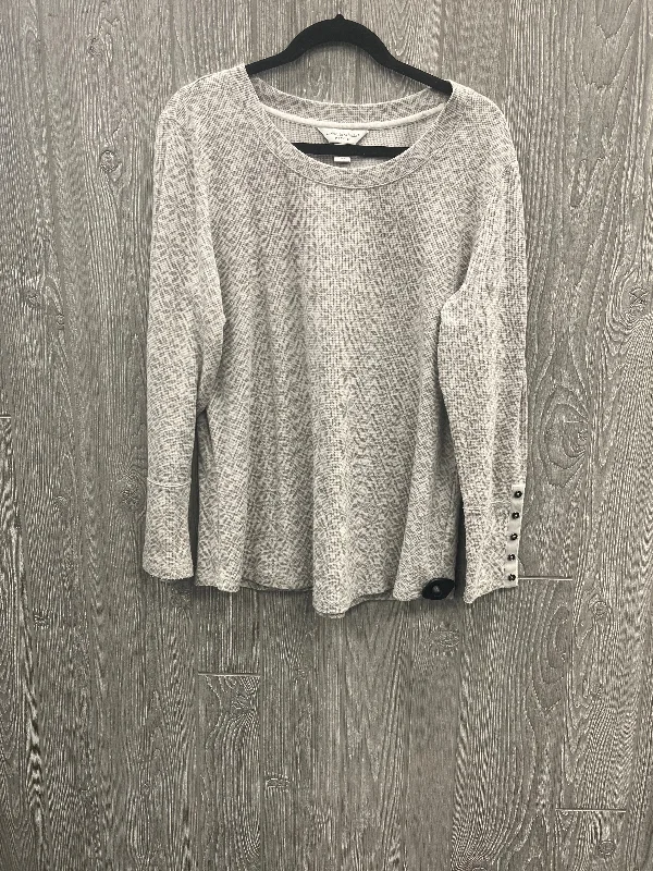 Top Long Sleeve By Christopher And Banks In Grey, Size: Xlp