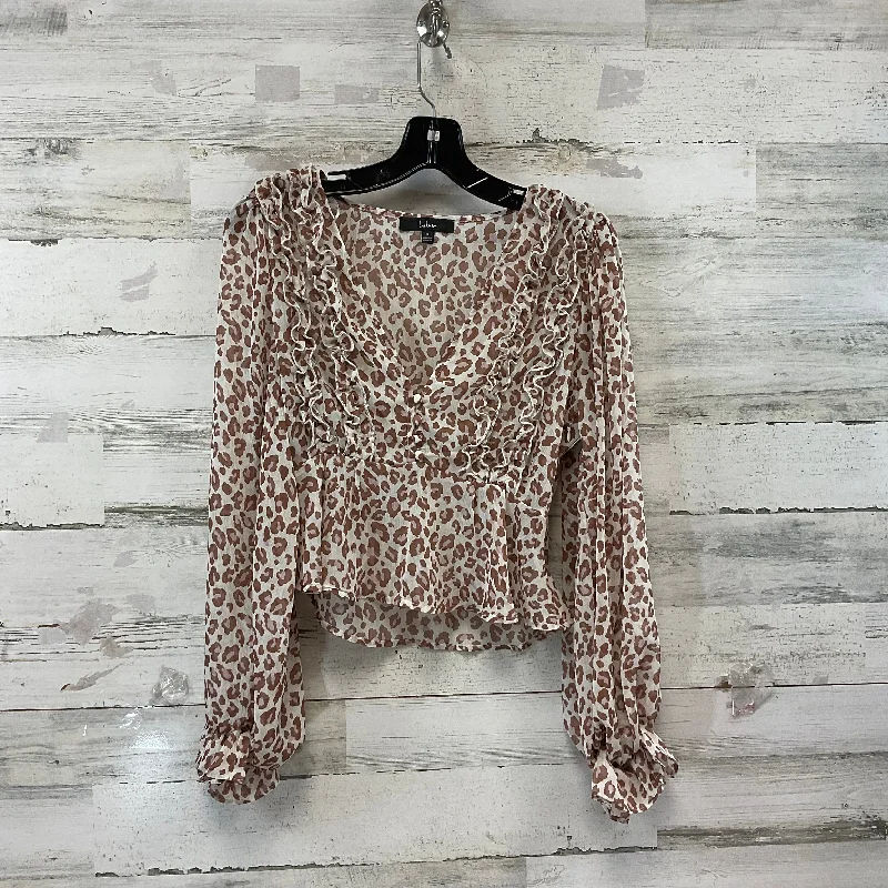 Top Long Sleeve By Lulu In Brown, Size: S